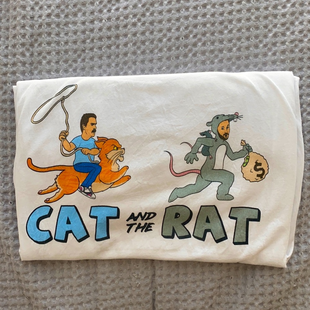 Cat and the Rat Men’s Barstool Sports T-Shirt